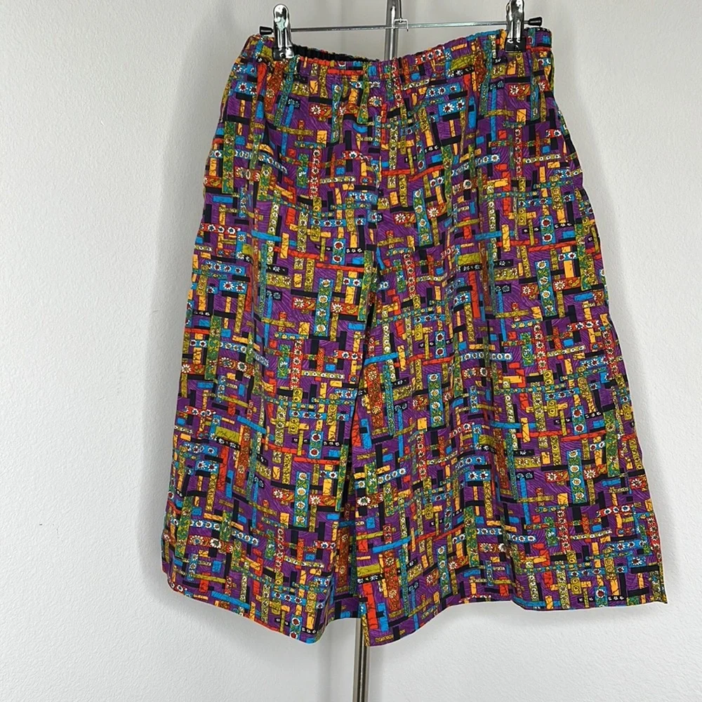 🔹 Vintage Nike Wide Leg Colorful Cotton Skater Shorts